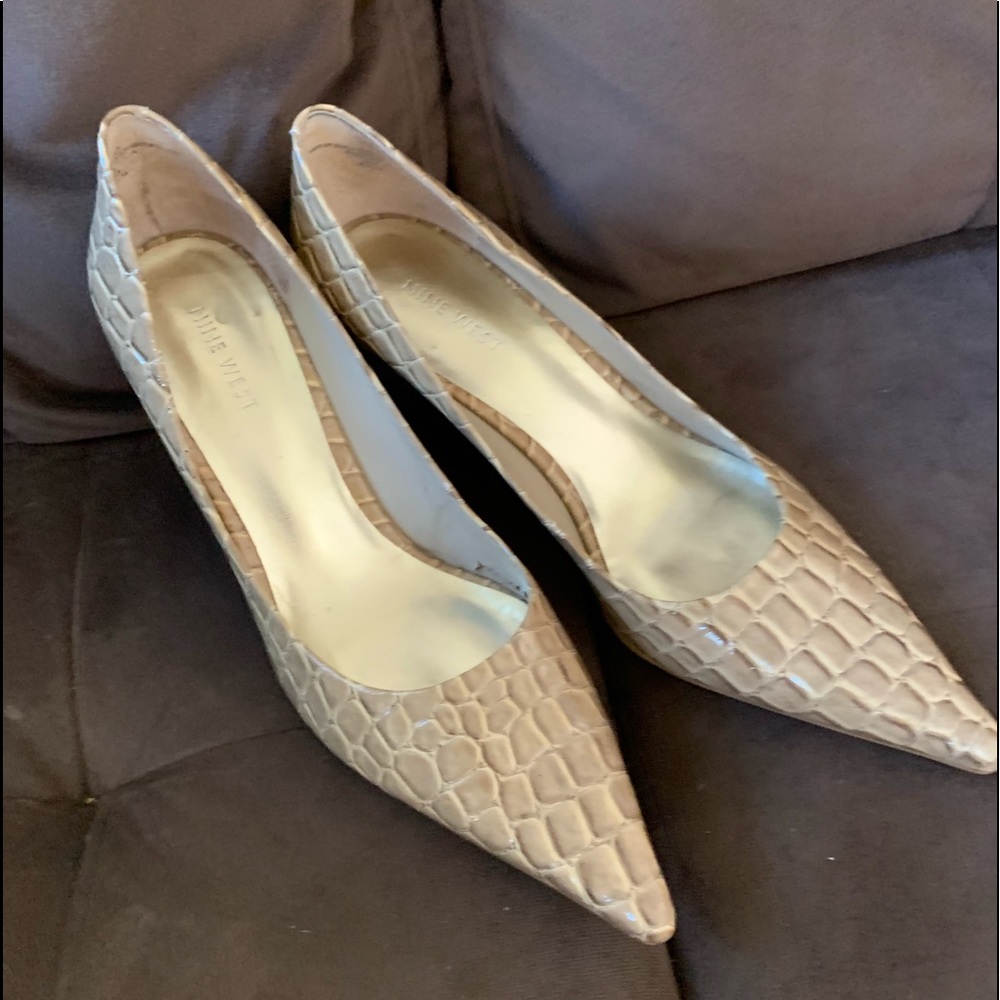 Crocodile pumps